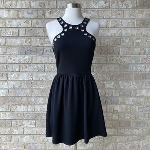 MWT City Triangles Black Dress Size S 🌸